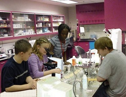 Design Photoshop par SiIkenFairy pour DesignCrowd (Community Contests) | Design #9158697