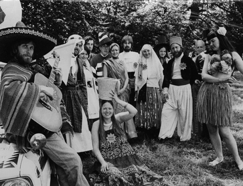 Photoshop Design by Cyn for DesignCrowd (Community Contests) | Design #9158457