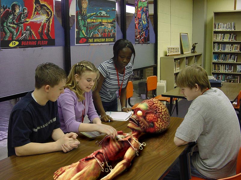 Design Photoshop par Dveil pour DesignCrowd (Community Contests) | Design #9158399