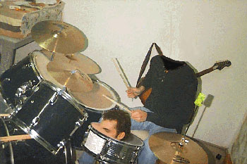 Design Photoshop par pugboy pour DesignCrowd (Community Contests) | Design #9155835