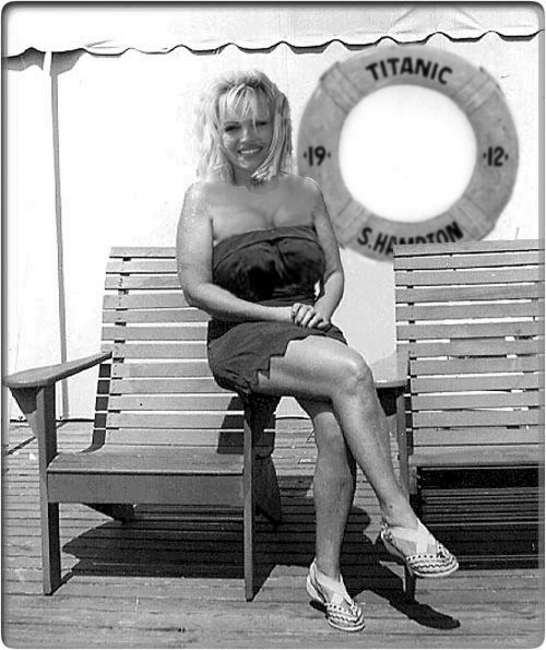 Photoshop-Design von CLOSER für DesignCrowd (Community Contests) | Design #9156273