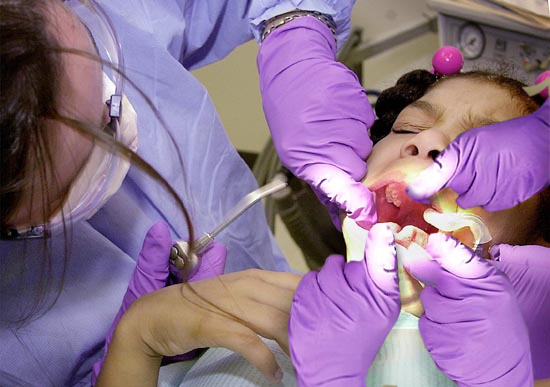 Design Photoshop par stylin pour DesignCrowd (Community Contests) | Design #9144913