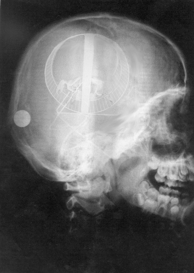 Diseño de Photoshop por Swamptromp para DesignCrowd (Community Contests) | Diseño #9150793