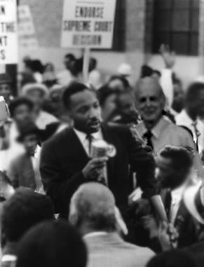 Diseño de Photoshop por TOMX_X para DesignCrowd (Community Contests) | Diseño #9151322