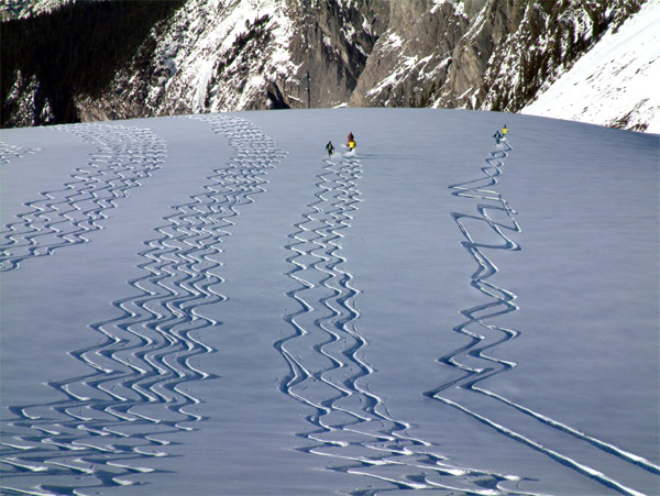 Design Photoshop par rjrh pour DesignCrowd (Community Contests) | Design #9148419