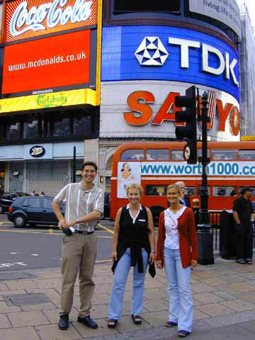 Design Photoshop par dnowhat pour DesignCrowd (Community Contests) | Design #9150197