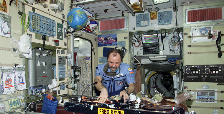 Photoshop Design by MrSaturn for DesignCrowd (Community Contests) | Design #9128800