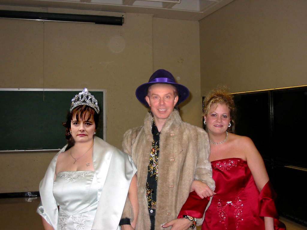 Photoshop-Design von Brass_Elephant für DesignCrowd (Community Contests) | Design #9141591