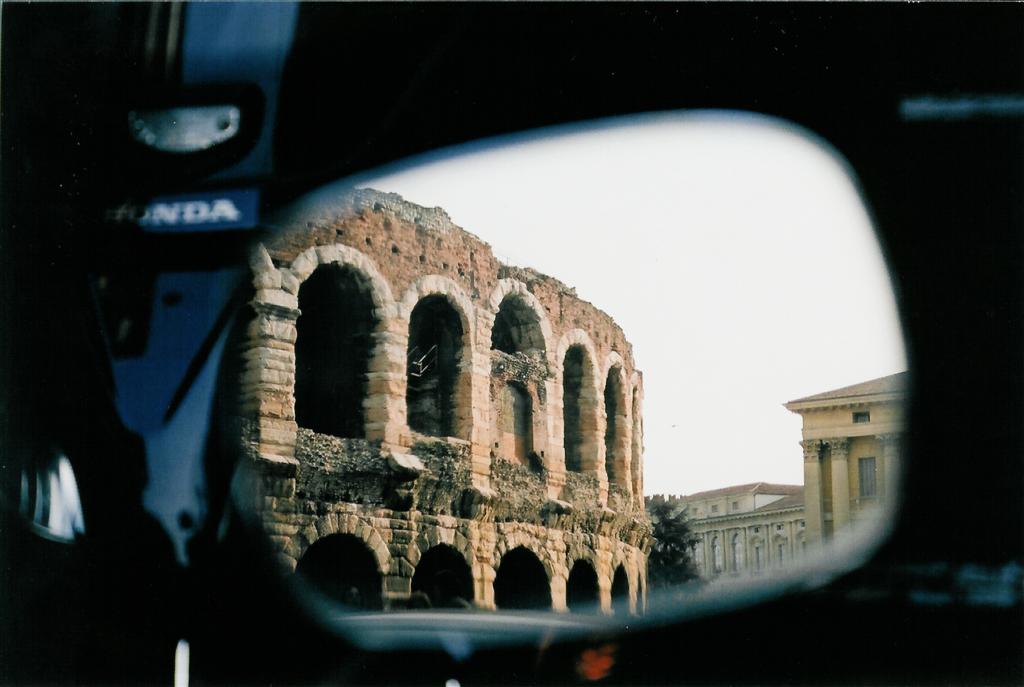 Photography by Yifkong for DesignCrowd (Community Contests) | Design #9140045