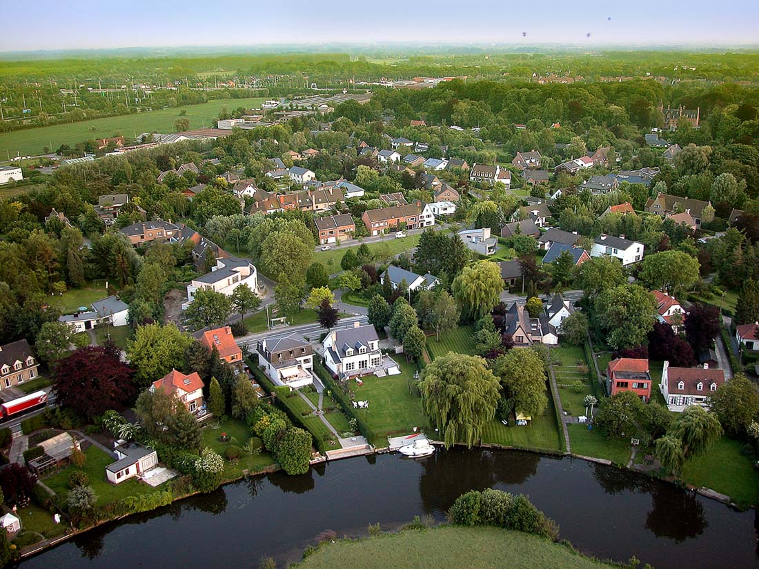 Photography by branie for DesignCrowd (Community Contests) | Design #9116988