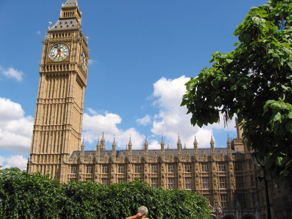 Diseño de Photoshop por freakyclown_BANNED para DesignCrowd (Community Contests) | Diseño #9144540