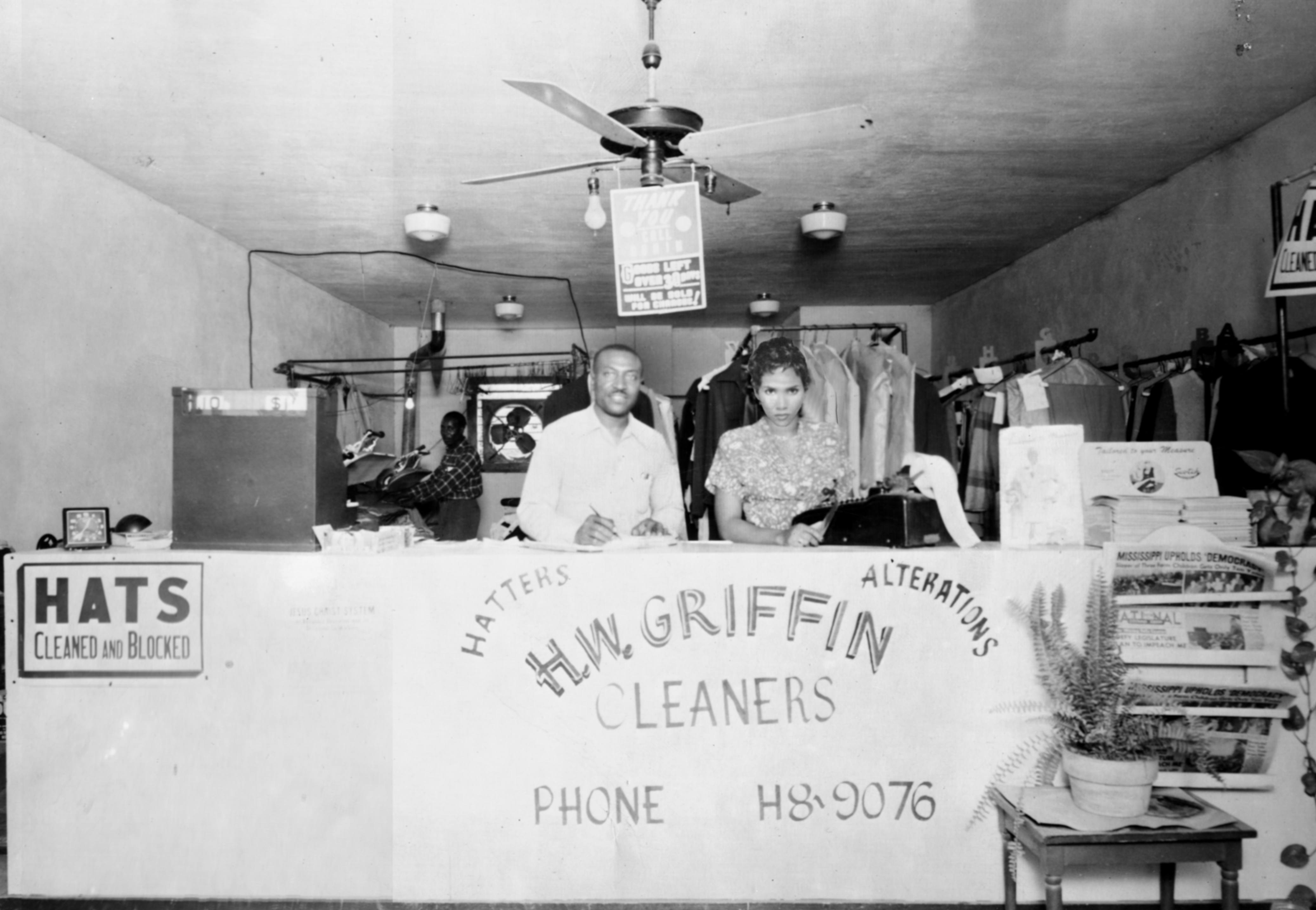 Design Photoshop par Silverkatt pour DesignCrowd (Community Contests) | Design #9120002