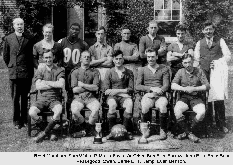 Design Photoshop par hesredbird pour DesignCrowd (Community Contests) | Design #9121728