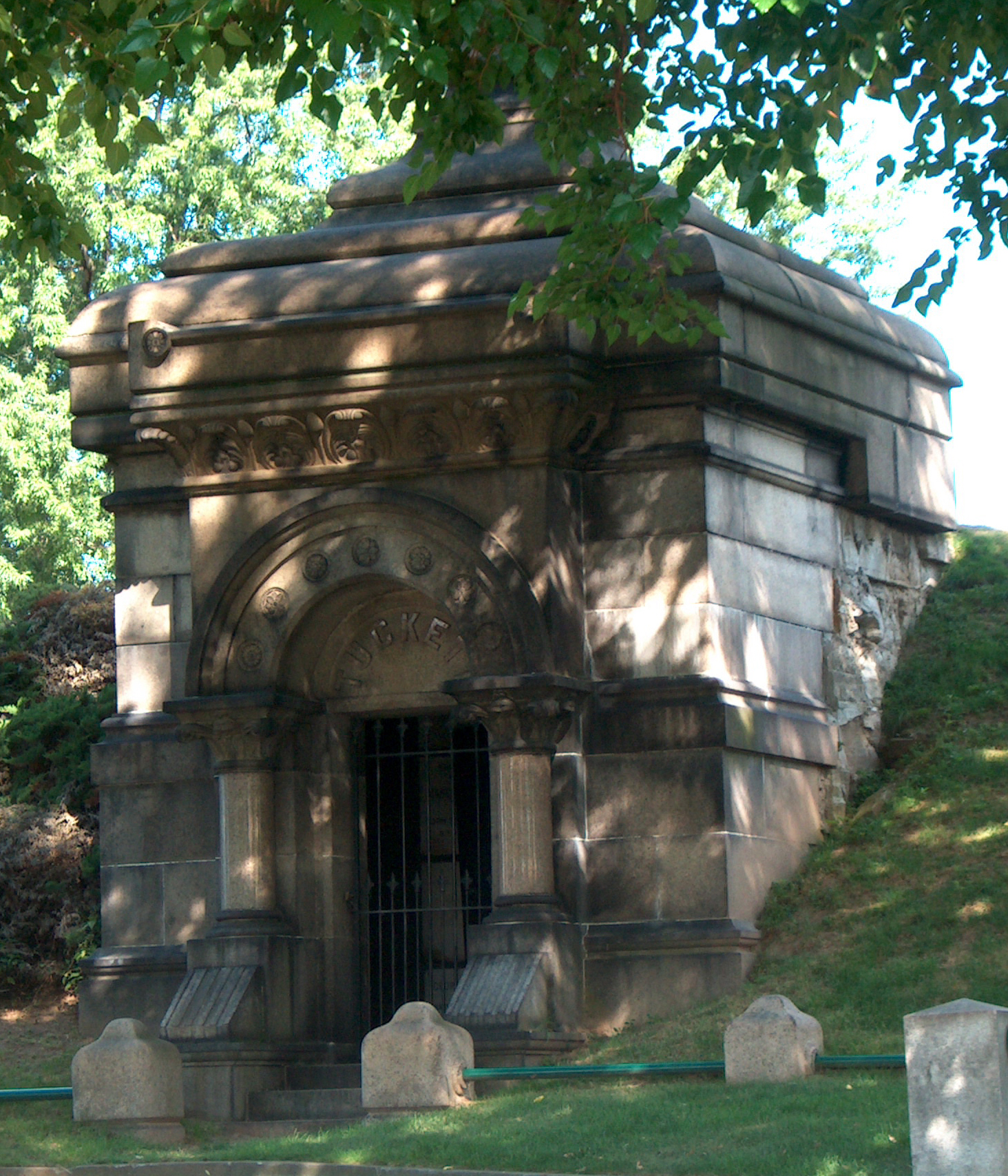 Photography by Salster for DesignCrowd (Community Contests) | Design #9136904