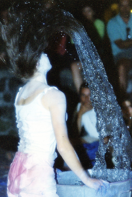 Photographie par Suze pour DesignCrowd (Community Contests) | Design #9121040