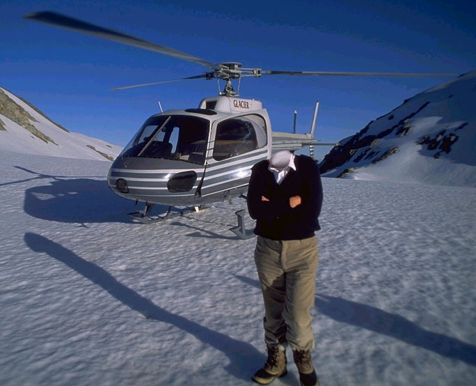 Design Photoshop par rentabeast pour DesignCrowd (Community Contests) | Design #9133508