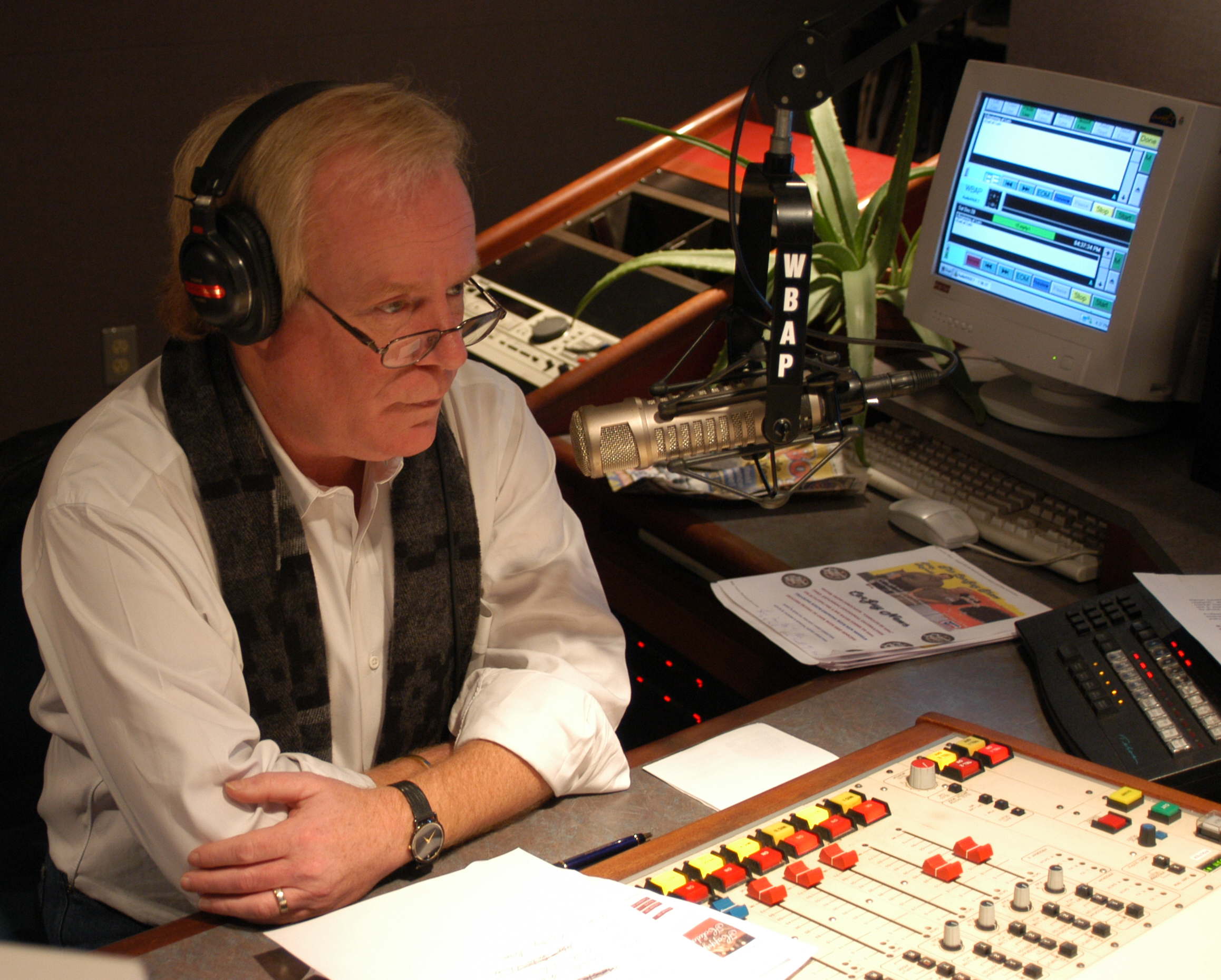 Photography by Silverkatt for DesignCrowd (Community Contests) | Design #9132997