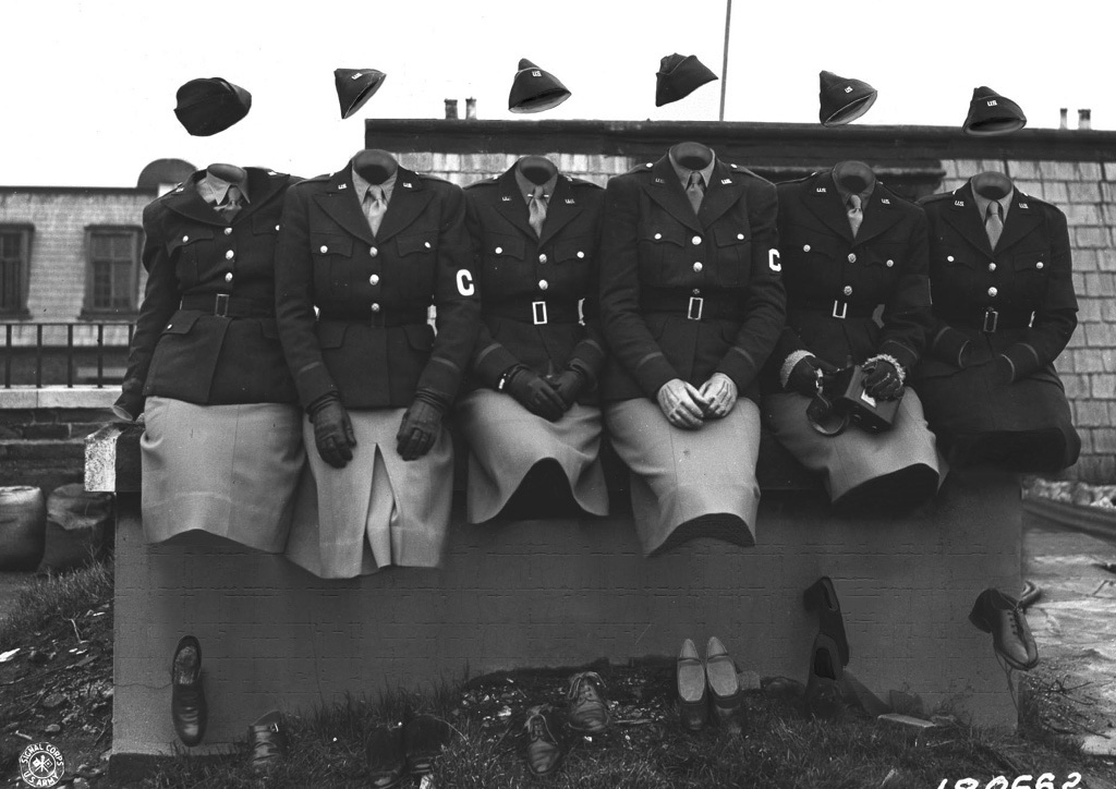 Design Photoshop par RealMeert pour DesignCrowd (Community Contests) | Design #9132085