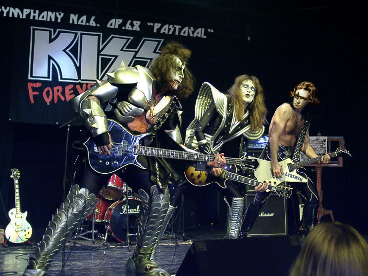 Design Photoshop par ogri2003 pour DesignCrowd (Community Contests) | Design #9130994