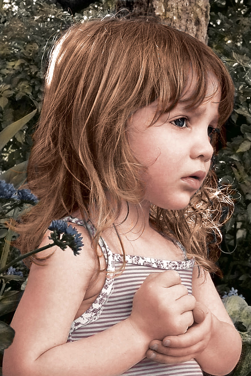 Design Photoshop par SkyEWR pour DesignCrowd (Community Contests) | Design #9133390