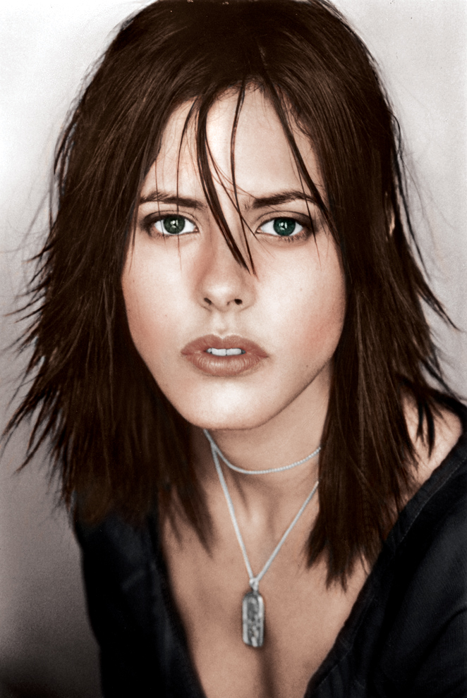 Design Photoshop par SkyEWR pour DesignCrowd (Community Contests) | Design #9121522