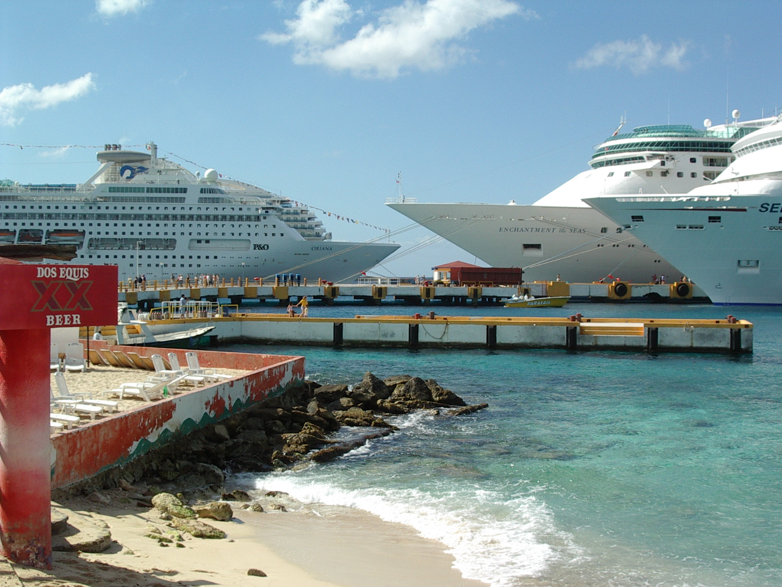 Photography by christelgrie for DesignCrowd (Community Contests) | Design #9100651