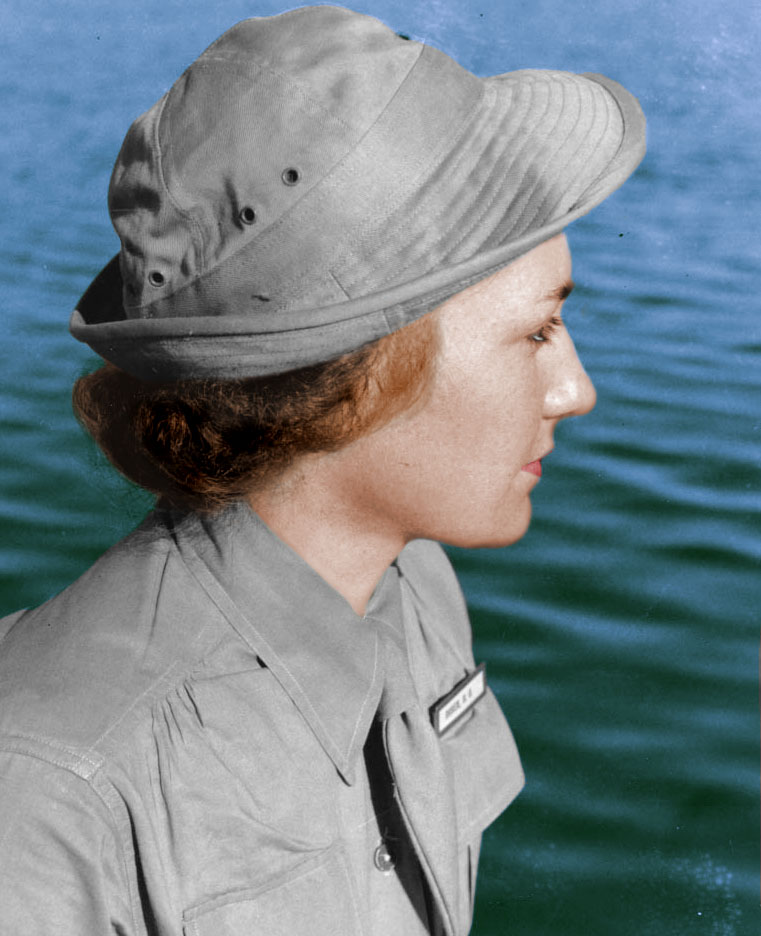 Design Photoshop par godzillatemple pour DesignCrowd (Community Contests) | Design #9103852