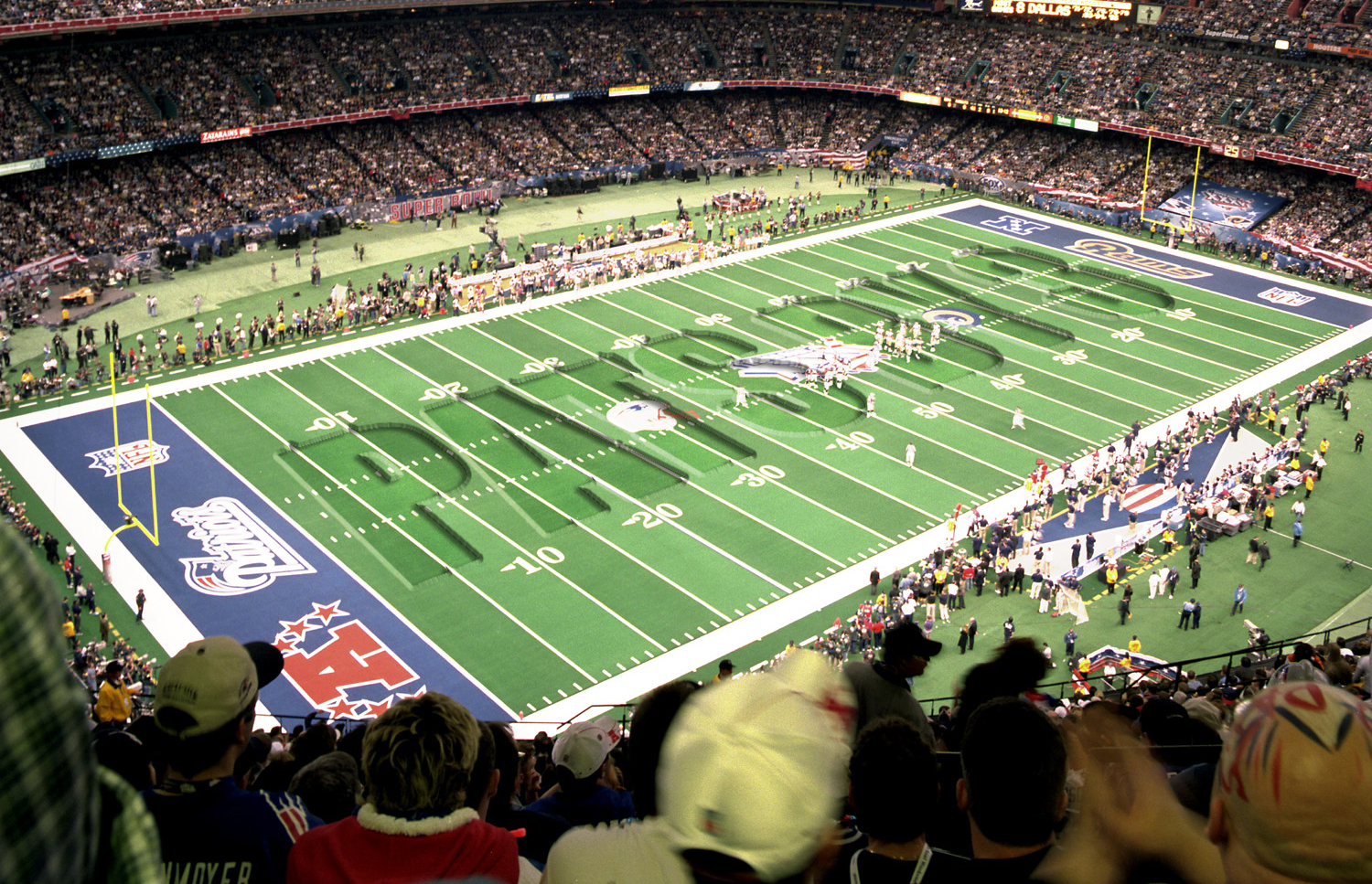 Diseño de Photoshop por Groggie para DesignCrowd (Community Contests) | Diseño #9094354