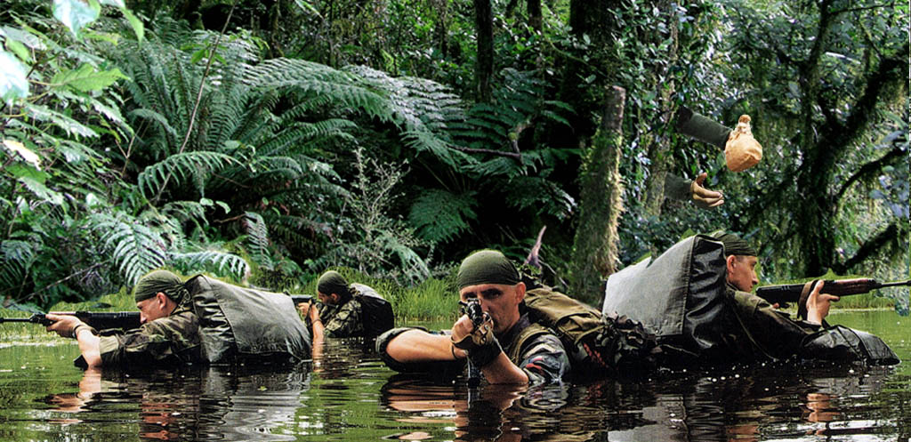 Design Photoshop par carthe pour DesignCrowd (Community Contests) | Design #9113844