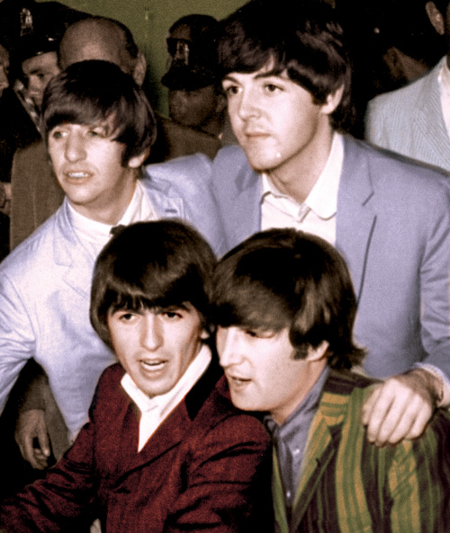 Photoshop-Design von decades für DesignCrowd (Community Contests) | Design #9096090