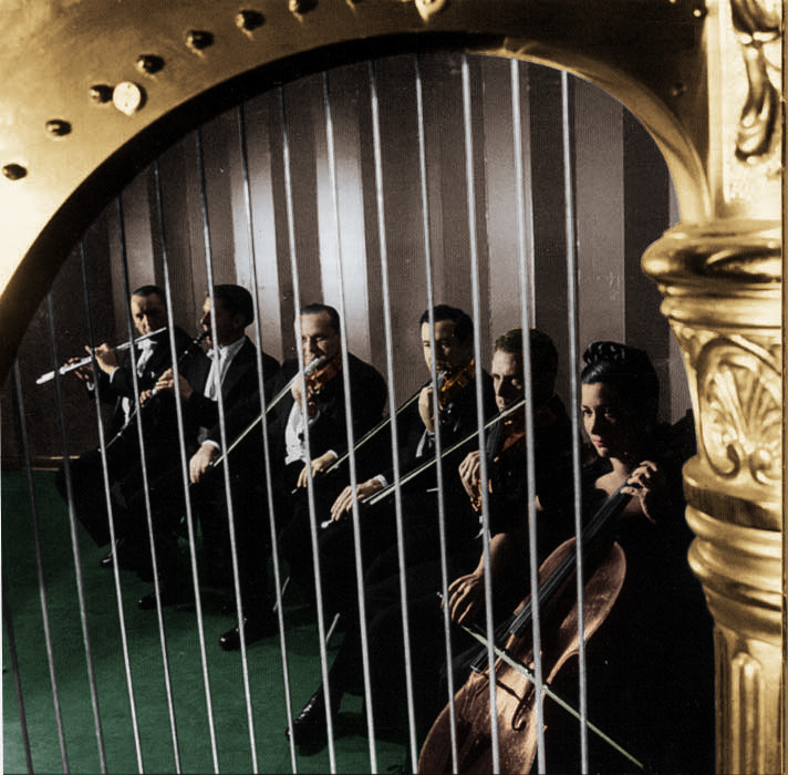 Photoshop-Design von ewarning für DesignCrowd (Community Contests) | Design #9096287