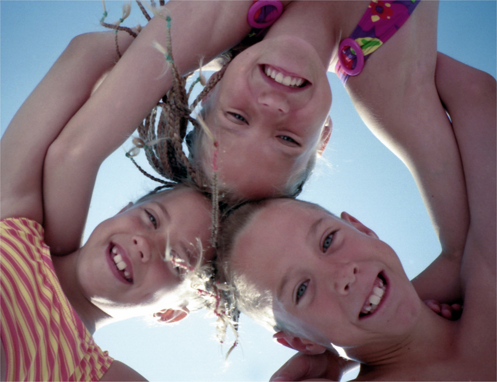 Photoshop Design by Grottzork for DesignCrowd (Community Contests) | Design #9092086