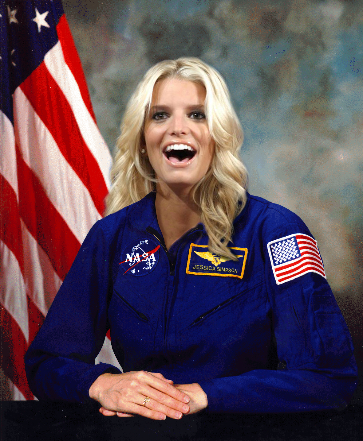 Diseño de Photoshop por LouieCocchiola para DesignCrowd (Community Contests) | Diseño #9114110