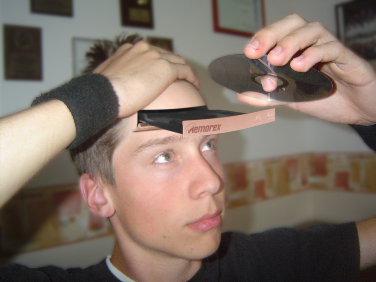 Diseño de Photoshop por Groggie para DesignCrowd (Community Contests) | Diseño #9111201