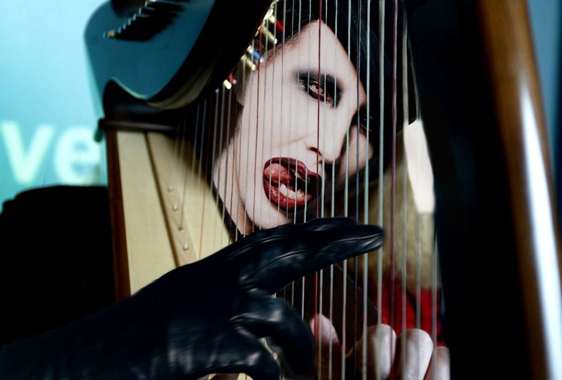 Photoshop-Design von Dziedzic für DesignCrowd (Community Contests) | Design #9108390