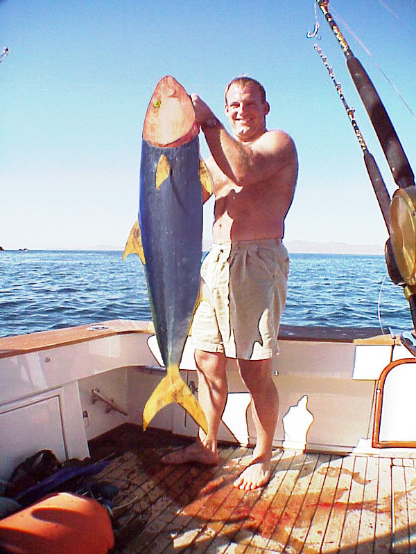 Diseño de Photoshop por Headstone para DesignCrowd (Community Contests) | Diseño #9109482