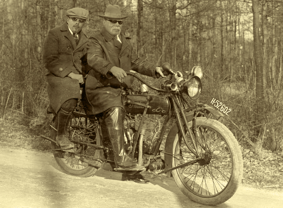 Design Photoshop par KebMo pour DesignCrowd (Community Contests) | Design #9090761